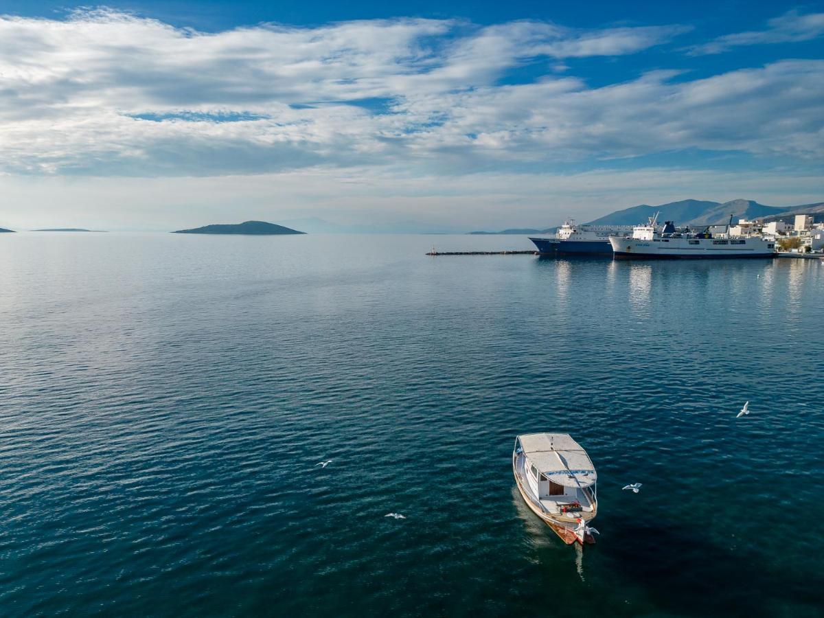 Ο Μόλος Apartment Marmari  ภายนอก รูปภาพ